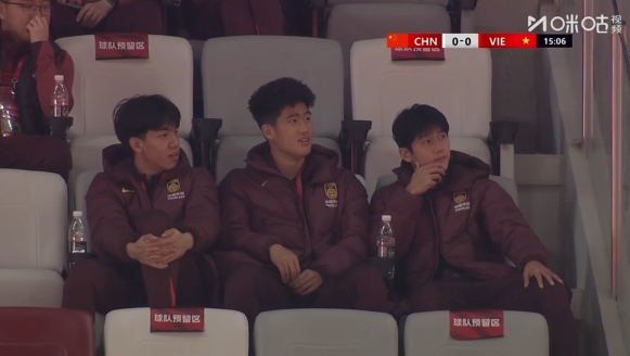 U23國(guó)足對(duì)陣越南名單調(diào)整 王博豪等三人看臺(tái)觀戰(zhàn) U23國(guó)足對(duì)陣越南名單調(diào)整 王博豪等三人看臺(tái)觀戰(zhàn)