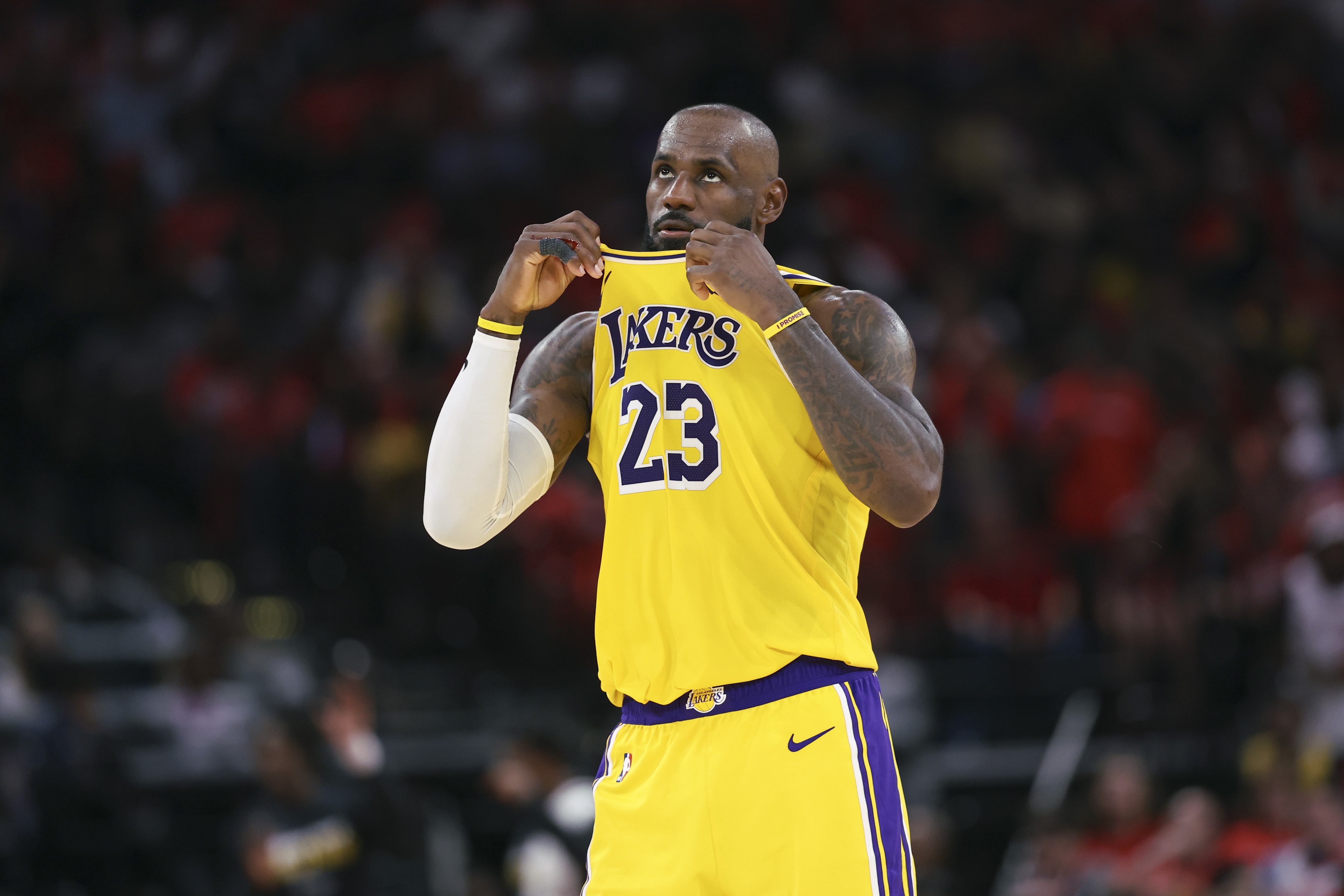 ESPN記者：41歲詹姆斯獨自扛隊不公平，GOAT從不抱怨