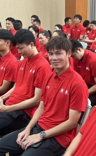 43歲前國腳李健華再啟程：全運(yùn)會(huì)群眾組五人制老將戰(zhàn)