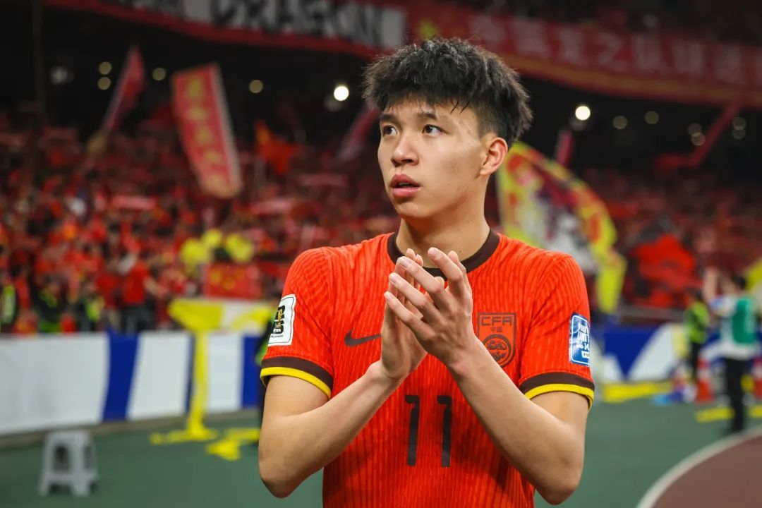 18歲王鈺棟8球登頂中超射手榜，40天從首球到并列第一