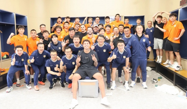 王大雷社媒調(diào)侃“只記得2-0” 盛贊張玉寧進(jìn)球無效仍精彩