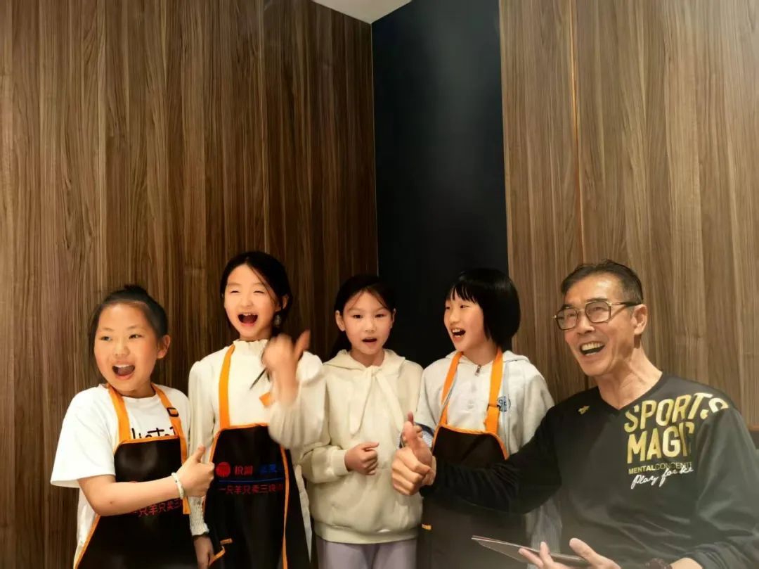 前女足主帥王海鳴扎根遵化校園：青訓(xùn)不收費，先育人后踢球