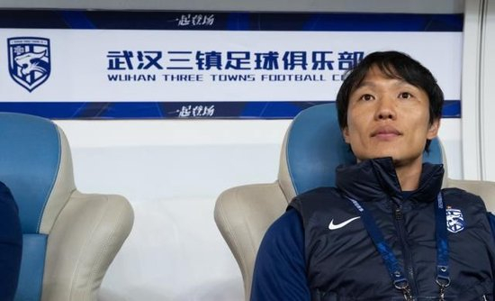 三鎮(zhèn)變陣首勝：鄧涵文造兩球，紹爾前腰激活攻擊群