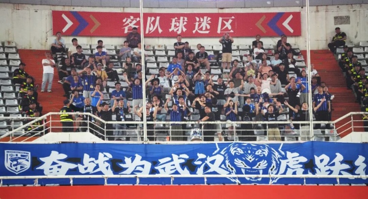 卡迪斯兩射一傳，武漢三鎮(zhèn)客場(chǎng)3-3絕平山東泰山