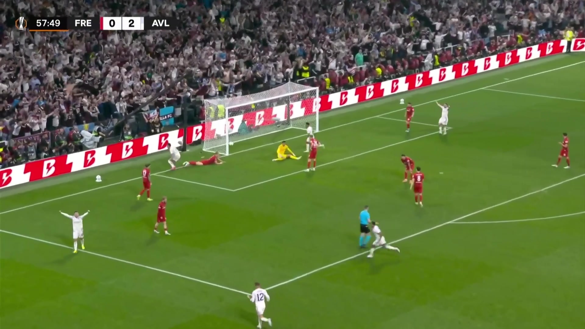 結束了！維拉3-0弗賴堡！布恩迪亞送助攻，羅杰斯包抄鏟射破門！