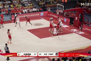 [徐昕釘板大帽]遮天蔽日??徐昕籃下協(xié)防送出釘板大帽！！